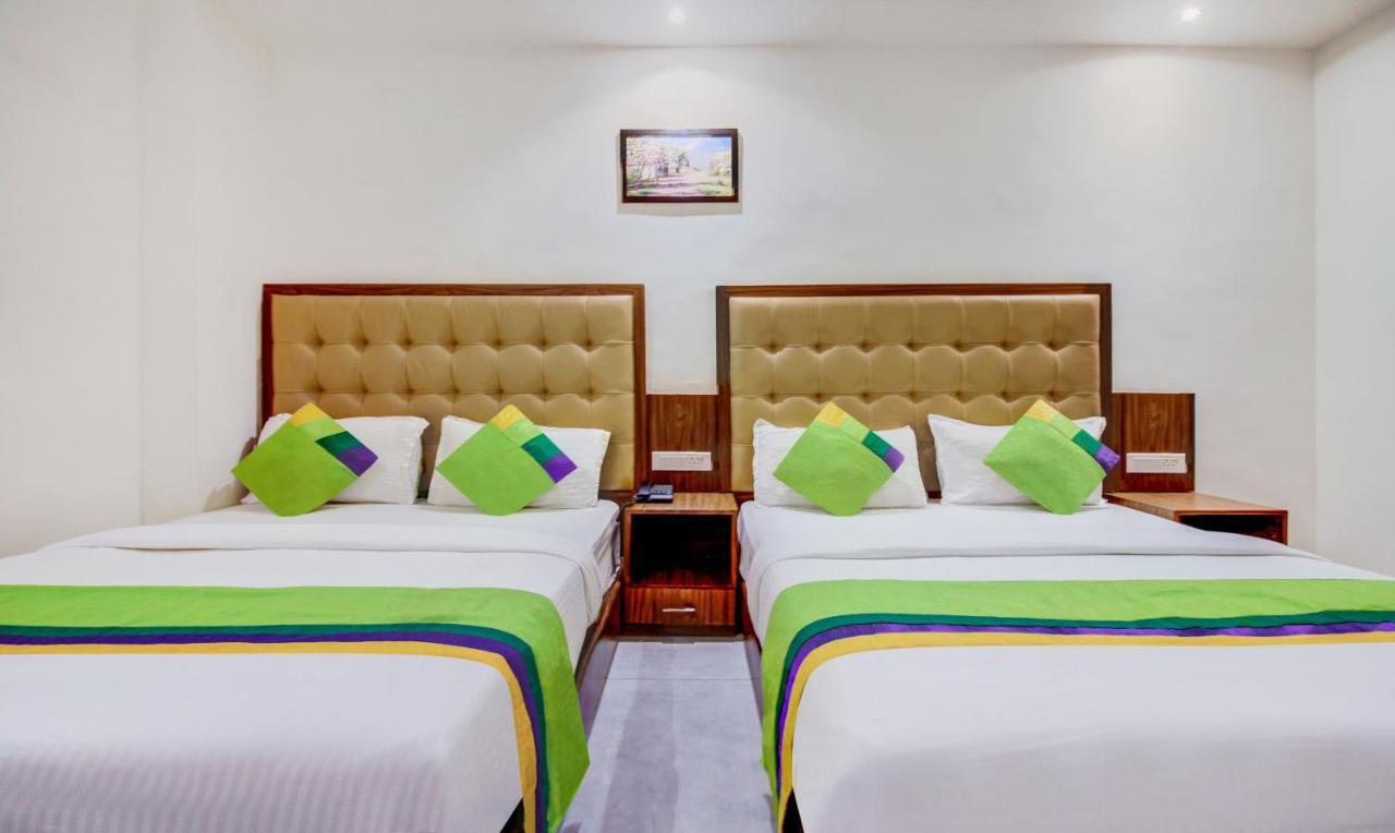Treebo Trend Bkc Grand Bombay Extérieur photo