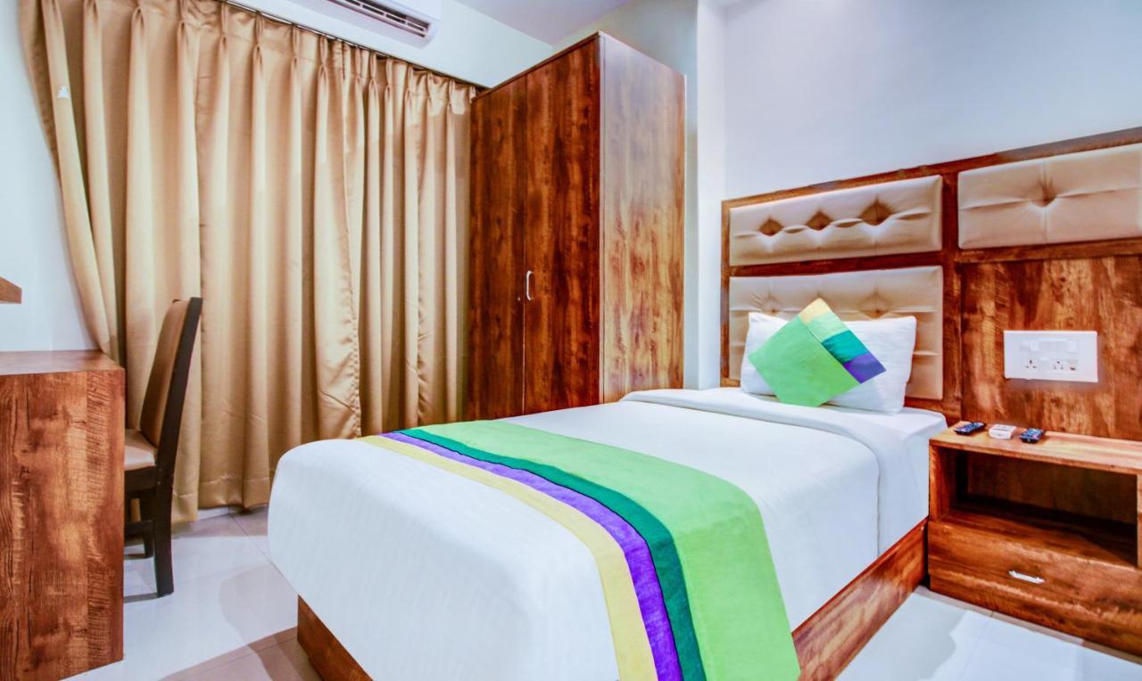 Treebo Trend Bkc Grand Bombay Extérieur photo